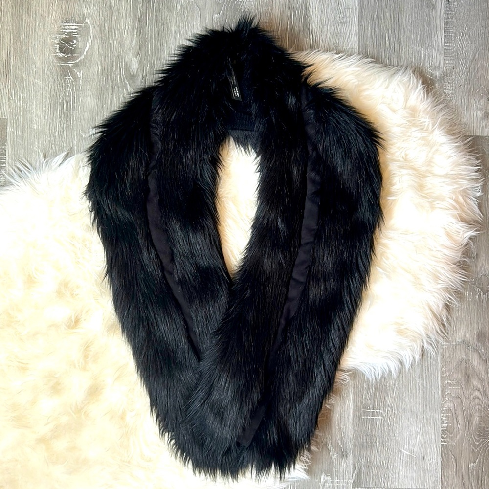 Lush, faux fur scarf from Urban Outfitters